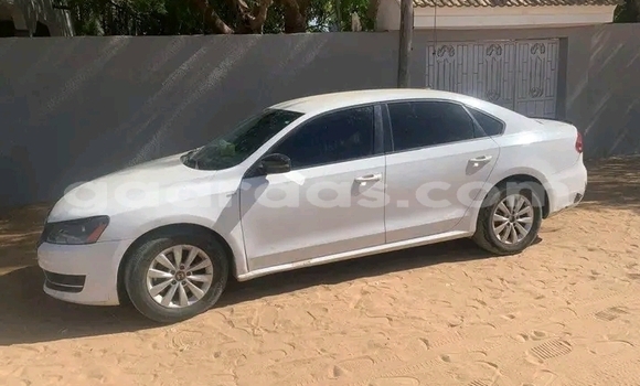 Dieundeu Occasion Volkswagen Passat White Auto in Dakar in Dakar Dieundeu Occasion Volkswagen Passat White Auto in Dakar in Dakar