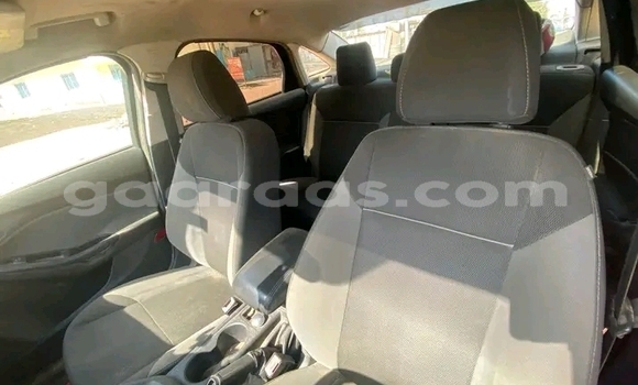 Acheter Occasion Voiture Ford Focus Rouge à Dakar, Dakar Acheter Occasion Voiture Ford Focus Rouge à Dakar, Dakar