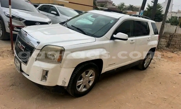 Dieundeu Occasion GMC Terrain White Auto in Damniadio in Dakar Dieundeu Occasion GMC Terrain White Auto in Damniadio in Dakar