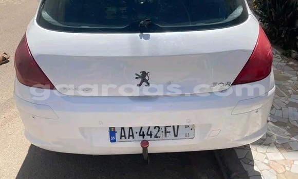 Acheter Occasion Voiture Peugeot 308 Blanc à Dakar, Dakar Acheter Occasion Voiture Peugeot 308 Blanc à Dakar, Dakar