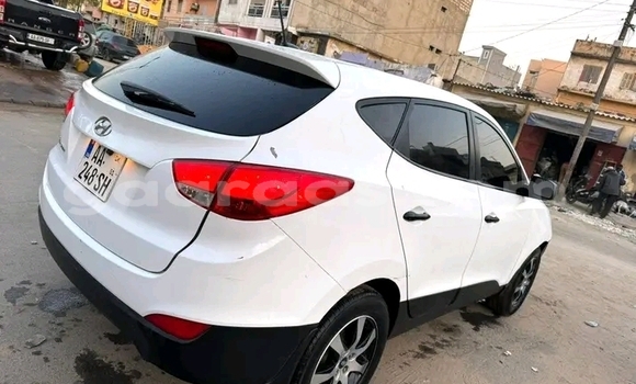 Dieundeu Occasion Hyundai Tucson White Auto in Dakar in Dakar Dieundeu Occasion Hyundai Tucson White Auto in Dakar in Dakar