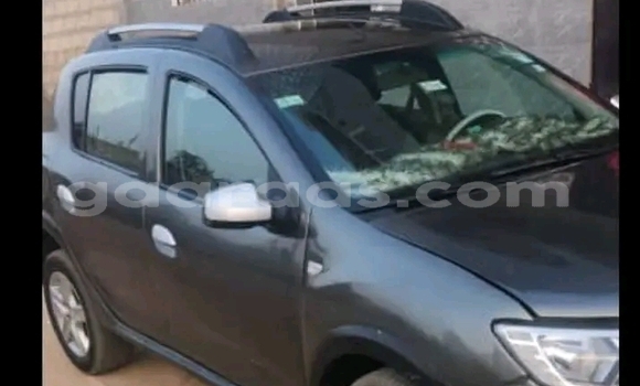 Dieundeu Occasion Dacia Sandero Black Auto in Dakar in Dakar Dieundeu Occasion Dacia Sandero Black Auto in Dakar in Dakar