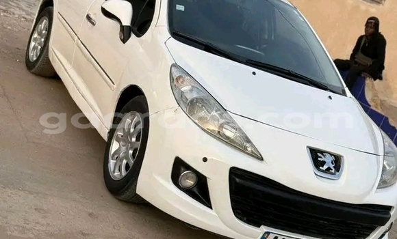 Dieundeu Occasion Peugeot 207 White Auto in Dakar in Dakar Dieundeu Occasion Peugeot 207 White Auto in Dakar in Dakar