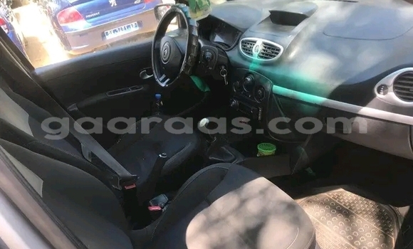 Dieundeu Occasion Renault Clio Other Auto in Dakar in Dakar Dieundeu Occasion Renault Clio Other Auto in Dakar in Dakar