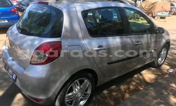 Dieundeu Occasion Renault Clio Other Auto in Dakar in Dakar Dieundeu Occasion Renault Clio Other Auto in Dakar in Dakar