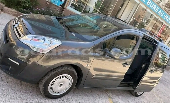 Acheter Occasion Voiture Citroen Berlingo Autre à Dakar, Dakar Acheter Occasion Voiture Citroen Berlingo Autre à Dakar, Dakar