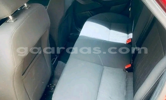 Dieundeu Occasion Ford Focus Red Auto in Dakar in Dakar Dieundeu Occasion Ford Focus Red Auto in Dakar in Dakar