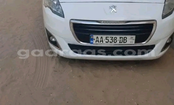 Dieundeu Occasion Peugeot 5008 White Auto in Dakar in Dakar Dieundeu Occasion Peugeot 5008 White Auto in Dakar in Dakar