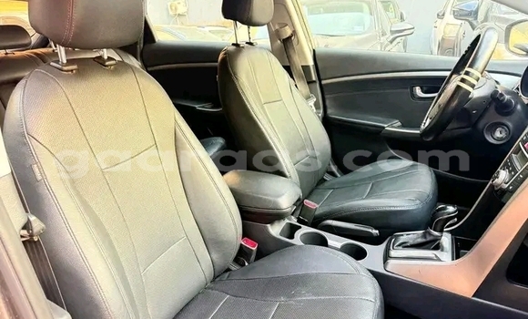 Dieundeu Occasion Hyundai Elantra Black Auto in Dakar in Dakar Dieundeu Occasion Hyundai Elantra Black Auto in Dakar in Dakar