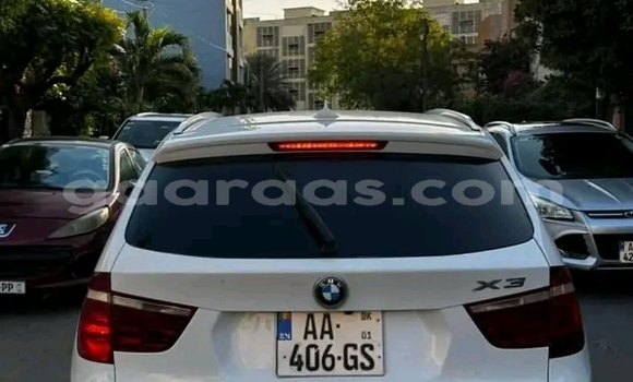 Dieundeu Occasion BMW X3 White Auto in Dakar in Dakar Dieundeu Occasion BMW X3 White Auto in Dakar in Dakar