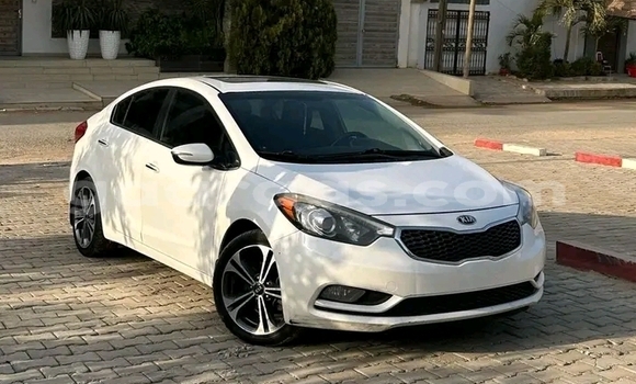 Dieundeu Occasion Kia Forte White Auto in Dakar in Dakar Dieundeu Occasion Kia Forte White Auto in Dakar in Dakar