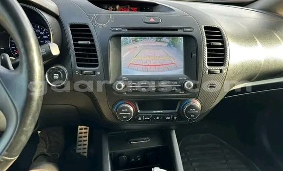 Dieundeu Occasion Kia Forte White Auto in Dakar in Dakar Dieundeu Occasion Kia Forte White Auto in Dakar in Dakar