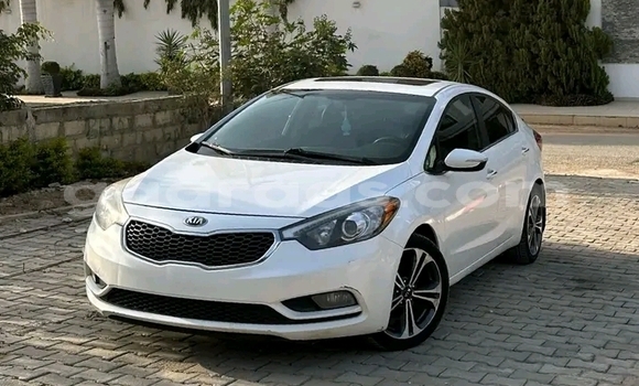 Dieundeu Occasion Kia Forte White Auto in Dakar in Dakar Dieundeu Occasion Kia Forte White Auto in Dakar in Dakar