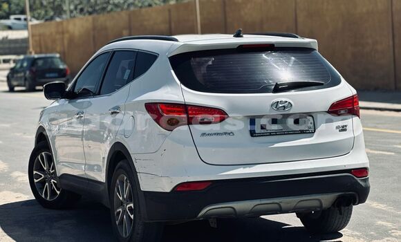 Acheter Import Voiture Hyundai Santa Fe Blanc à Dakar, Dakar Acheter Import Voiture Hyundai Santa Fe Blanc à Dakar, Dakar