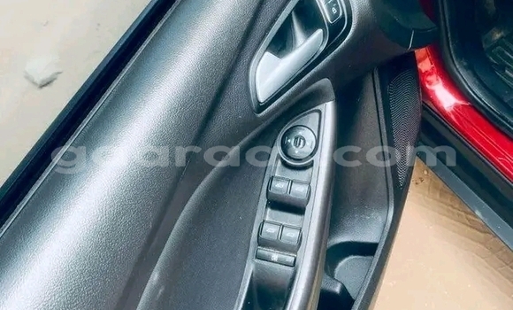 Dieundeu Occasion Ford Focus Red Auto in Dakar in Dakar Dieundeu Occasion Ford Focus Red Auto in Dakar in Dakar