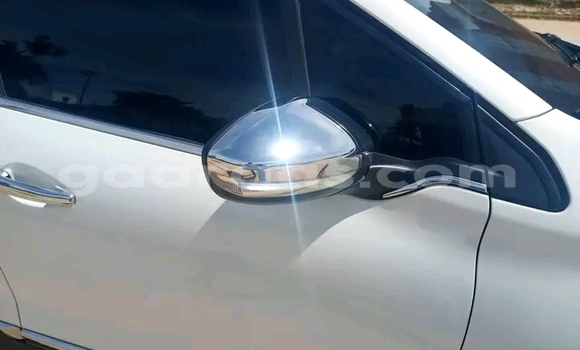 Acheter Occasion Voiture Peugeot 2008 Blanc à Dakar, Dakar Acheter Occasion Voiture Peugeot 2008 Blanc à Dakar, Dakar