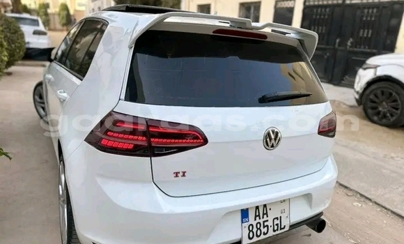 Acheter Occasion Voiture Volkswagen Golf Blanc à Dakar, Dakar Acheter Occasion Voiture Volkswagen Golf Blanc à Dakar, Dakar