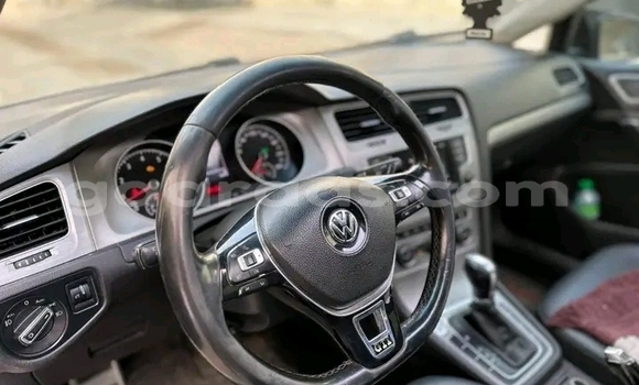 Acheter Occasion Voiture Volkswagen Golf Blanc à Dakar, Dakar Acheter Occasion Voiture Volkswagen Golf Blanc à Dakar, Dakar