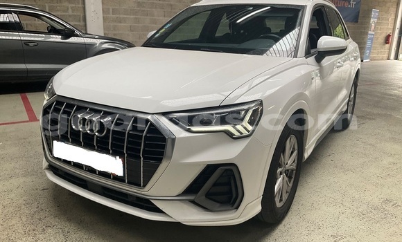 Buy Used Audi Q3 White Car in Dakar in Dakar