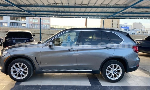 Buy Used BMW X5 Silver Car in Dakar in Dakar Buy Used BMW X5 Silver Car in Dakar in Dakar