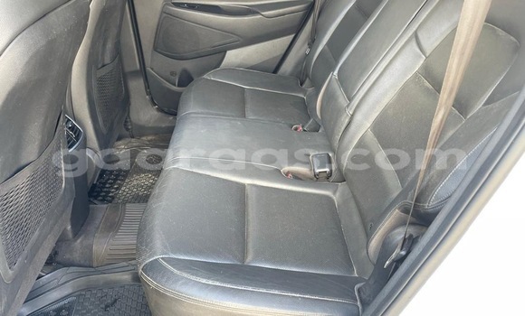 Acheter Occasion Voiture Hyundai Tucson Blanc à Dakar, Dakar Acheter Occasion Voiture Hyundai Tucson Blanc à Dakar, Dakar