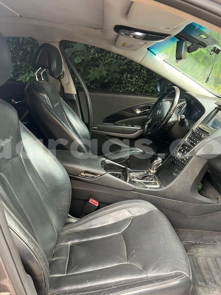 Big with watermark hyundai grandeur dakar dakar 29579