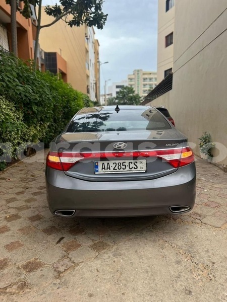 Big with watermark hyundai grandeur dakar dakar 29579