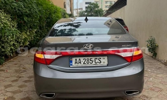 Acheter Occasion Voiture Hyundai Grandeur Gris à Dakar, Dakar Acheter Occasion Voiture Hyundai Grandeur Gris à Dakar, Dakar