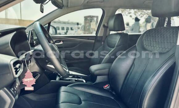 Buy Import Hyundai Santa Fe Silver Car in Dakar in Dakar Buy Import Hyundai Santa Fe Silver Car in Dakar in Dakar