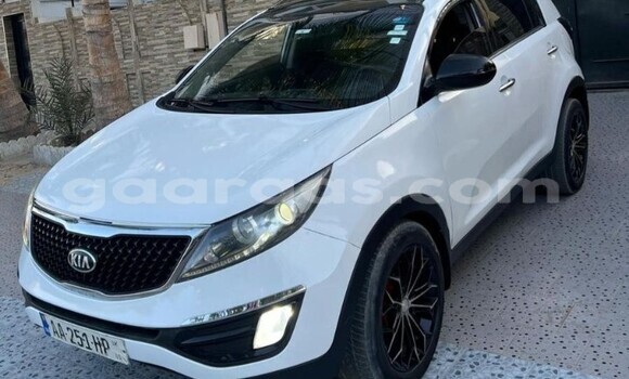 Dieundeu Occasion Kia Sportage Blanc Auto in Dakar in Dakar Dieundeu Occasion Kia Sportage Blanc Auto in Dakar in Dakar