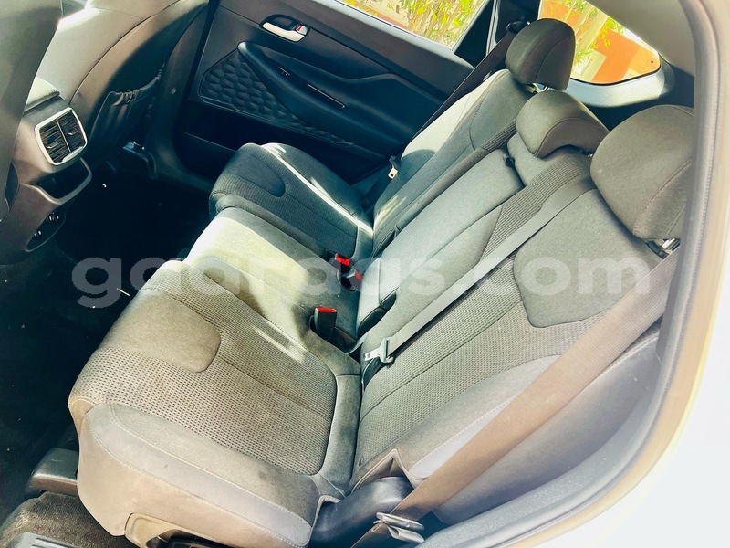 Big with watermark hyundai santa fe dakar dakar 29619