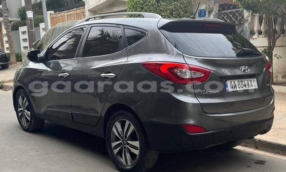 Buy Used Hyundai Tucson Silver Car in Dakar in Dakar Buy Used Hyundai Tucson Silver Car in Dakar in Dakar