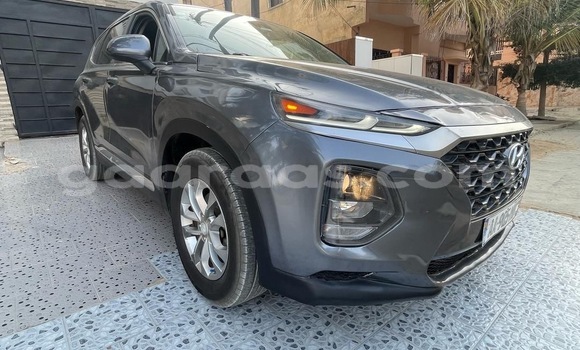 Acheter Occasion Voiture Hyundai Santa Fe Gris à Dakar, Dakar Acheter Occasion Voiture Hyundai Santa Fe Gris à Dakar, Dakar