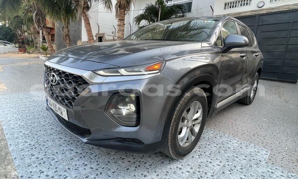 Acheter Occasion Voiture Hyundai Santa Fe Gris à Dakar, Dakar Acheter Occasion Voiture Hyundai Santa Fe Gris à Dakar, Dakar