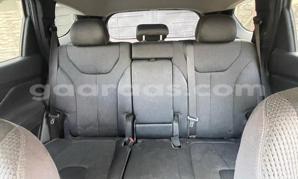 Acheter Occasion Voiture Hyundai Santa Fe Gris à Dakar, Dakar Acheter Occasion Voiture Hyundai Santa Fe Gris à Dakar, Dakar