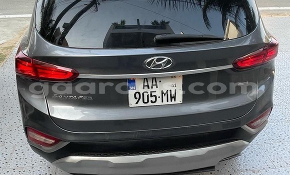 Acheter Occasion Voiture Hyundai Santa Fe Gris à Dakar, Dakar Acheter Occasion Voiture Hyundai Santa Fe Gris à Dakar, Dakar