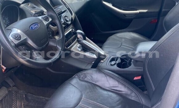 Acheter Occasion Voiture Ford Focus Bleu à Dakar, Dakar Acheter Occasion Voiture Ford Focus Bleu à Dakar, Dakar