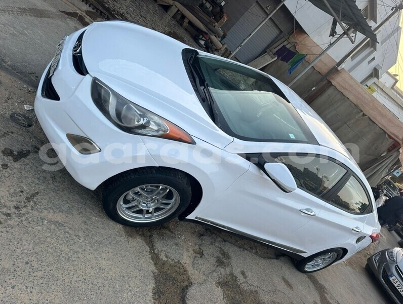 Big with watermark hyundai avante dakar dakar 29635