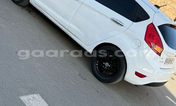 Dieundeu Occasion Ford Fiesta White Auto in Dakar in Dakar Dieundeu Occasion Ford Fiesta White Auto in Dakar in Dakar