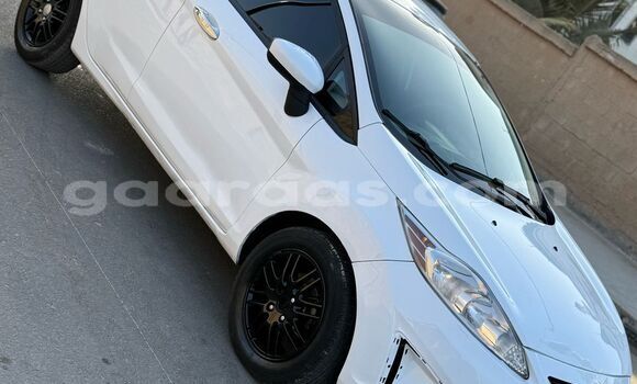 Dieundeu Occasion Ford Fiesta White Auto in Dakar in Dakar Dieundeu Occasion Ford Fiesta White Auto in Dakar in Dakar