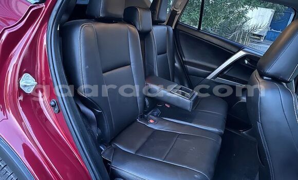 Acheter Import Voiture Toyota RAV4 Rouge à Dakar, Dakar