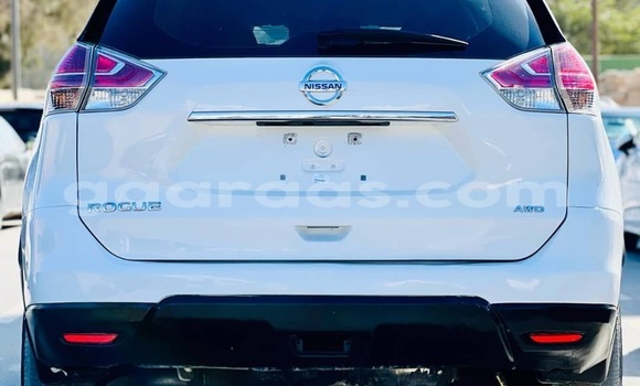 Acheter Occasion Voiture Nissan Rogue Blanc à Dakar, Dakar Acheter Occasion Voiture Nissan Rogue Blanc à Dakar, Dakar