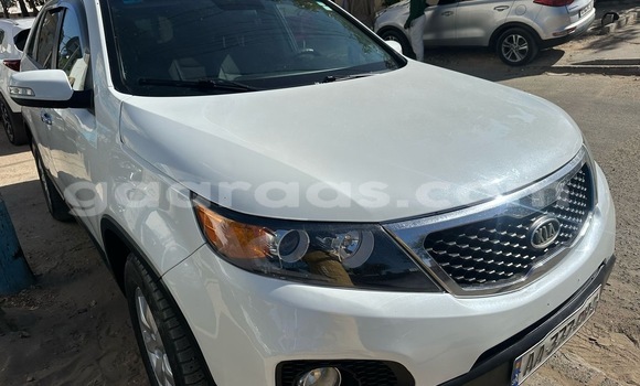 Buy Used Kia Sorento White Car in Dakar in Dakar Buy Used Kia Sorento White Car in Dakar in Dakar