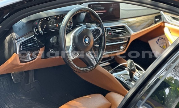 Acheter Occasion Voiture BMW 5–Series Noir à Dakar, Dakar Acheter Occasion Voiture BMW 5–Series Noir à Dakar, Dakar