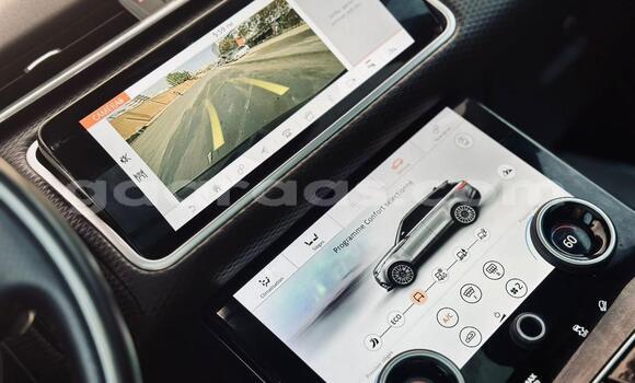 Acheter Import Voiture Land Rover Range Rover Velar Noir à Dakar, Dakar Acheter Import Voiture Land Rover Range Rover Velar Noir à Dakar, Dakar