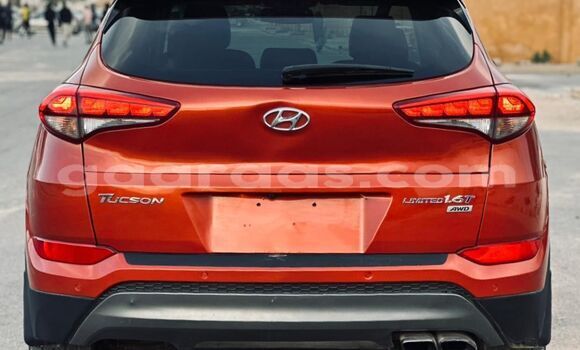 Acheter Import Voiture Hyundai Tucson Rouge à Dakar, Dakar Acheter Import Voiture Hyundai Tucson Rouge à Dakar, Dakar