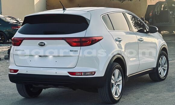 Buy Import Kia Sportage White Car in Dakar in Dakar Buy Import Kia Sportage White Car in Dakar in Dakar