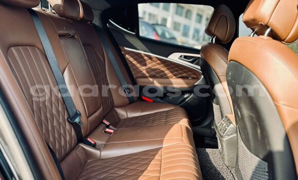 Buy Import Hyundai Genesis Black Car in Dakar in Dakar Buy Import Hyundai Genesis Black Car in Dakar in Dakar