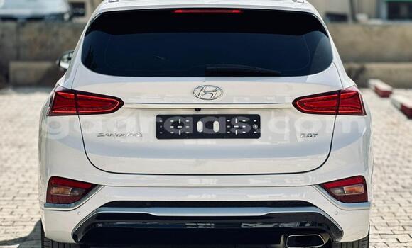Buy Import Hyundai Santa Fe White Car in Dakar in Dakar Buy Import Hyundai Santa Fe White Car in Dakar in Dakar