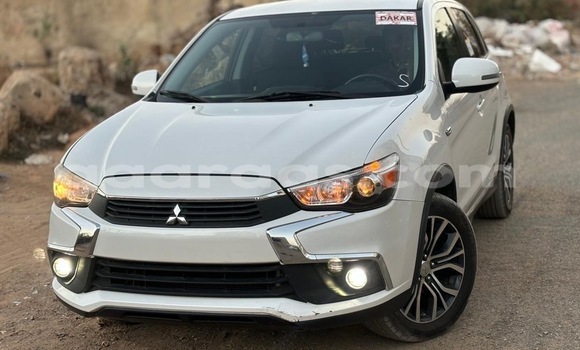Acheter Occasion Voiture Mitsubishi Outlander Blanc à Dakar, Dakar Acheter Occasion Voiture Mitsubishi Outlander Blanc à Dakar, Dakar